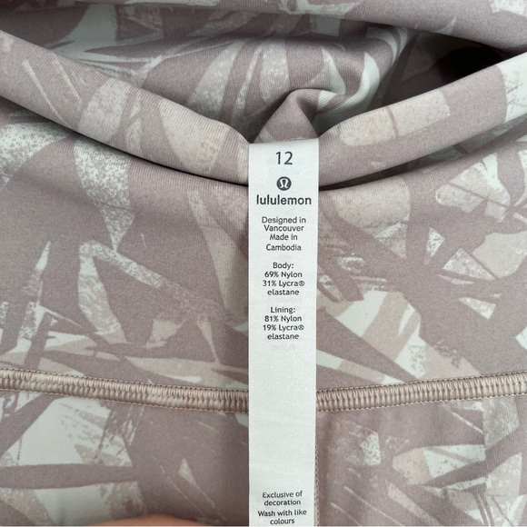 Lululemon Pink Printed Leggings - Picture 3 of 3